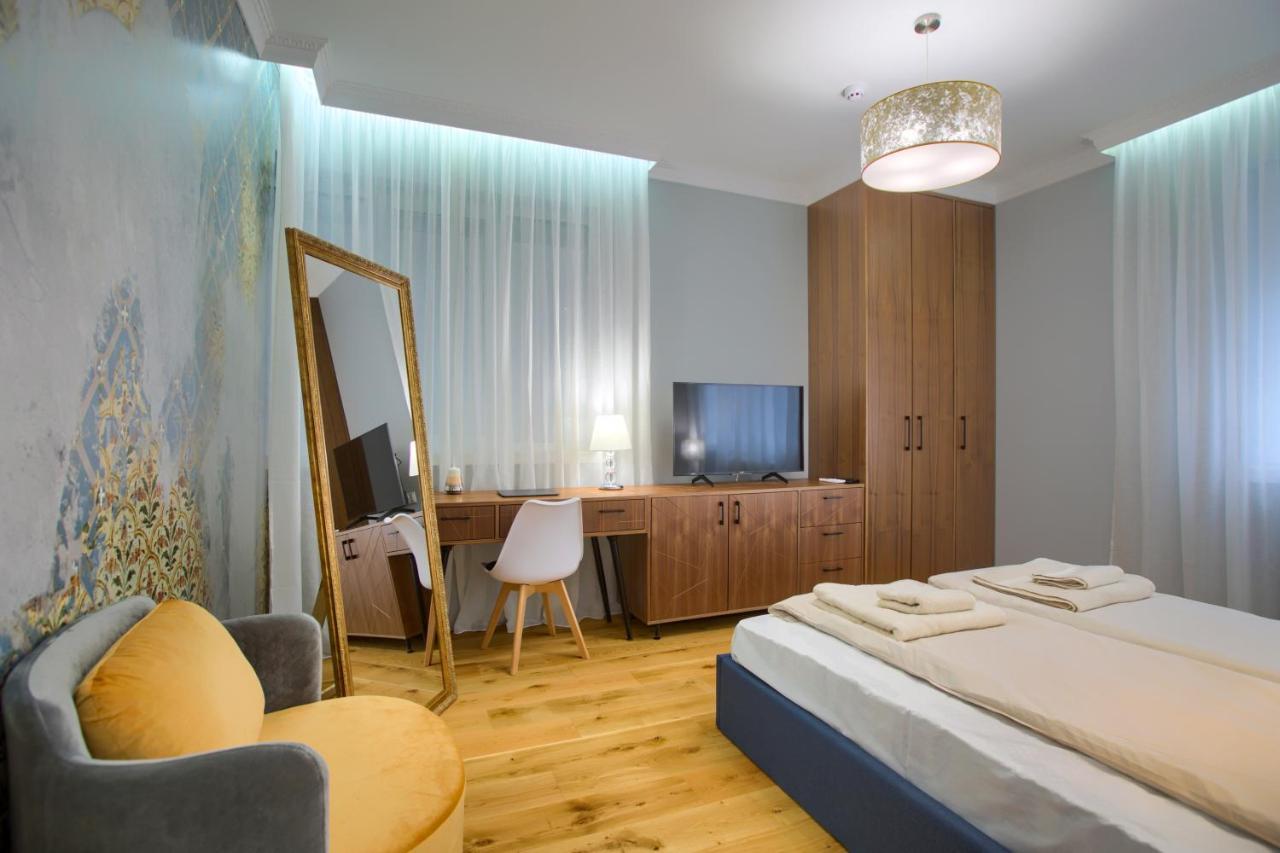 Premium Apartments Lovely 2Bd Near The Parliament Sofia Exteriör bild